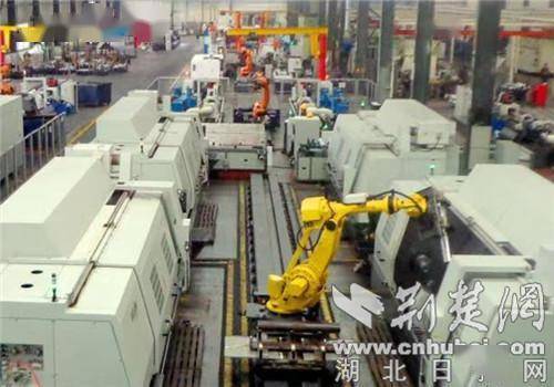 智能機器人研發驅動，鄖陽智能工廠生產繁忙正當時